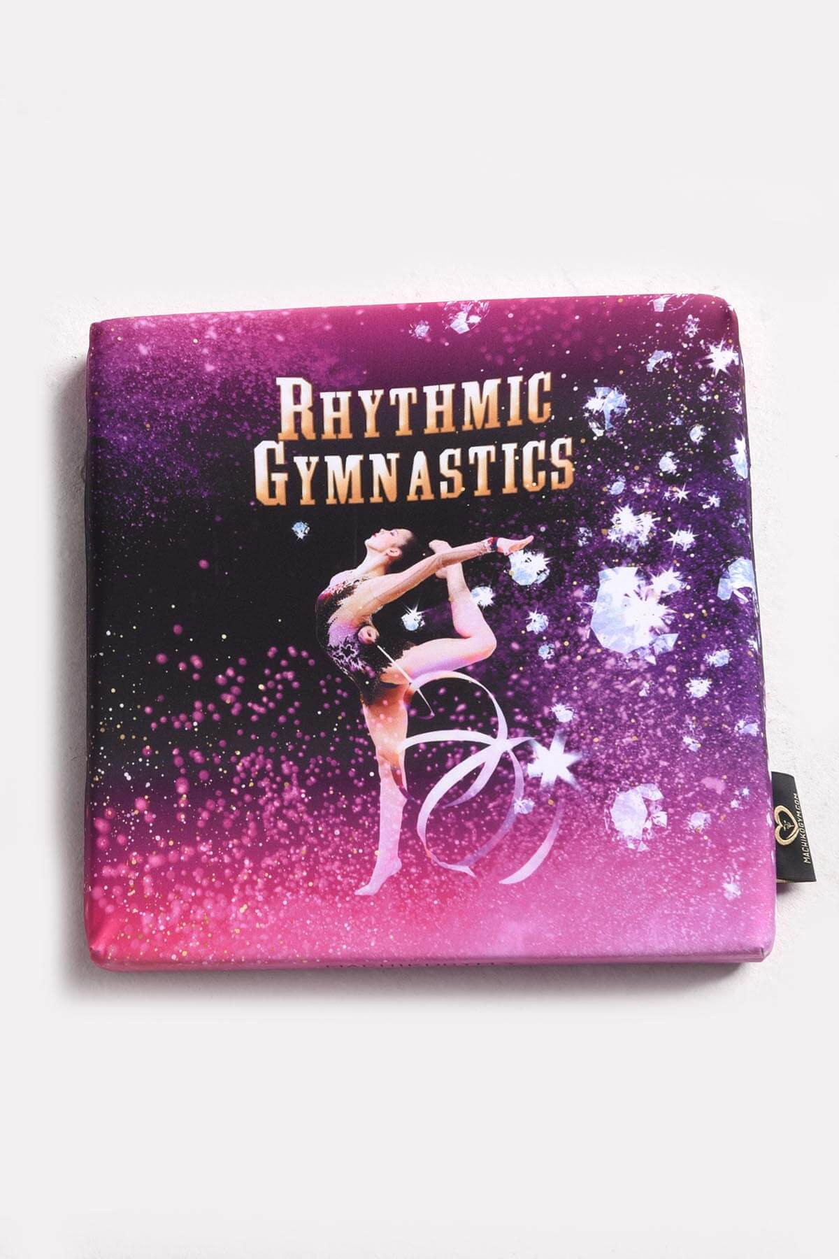 Streching Cushion RG Diamonds