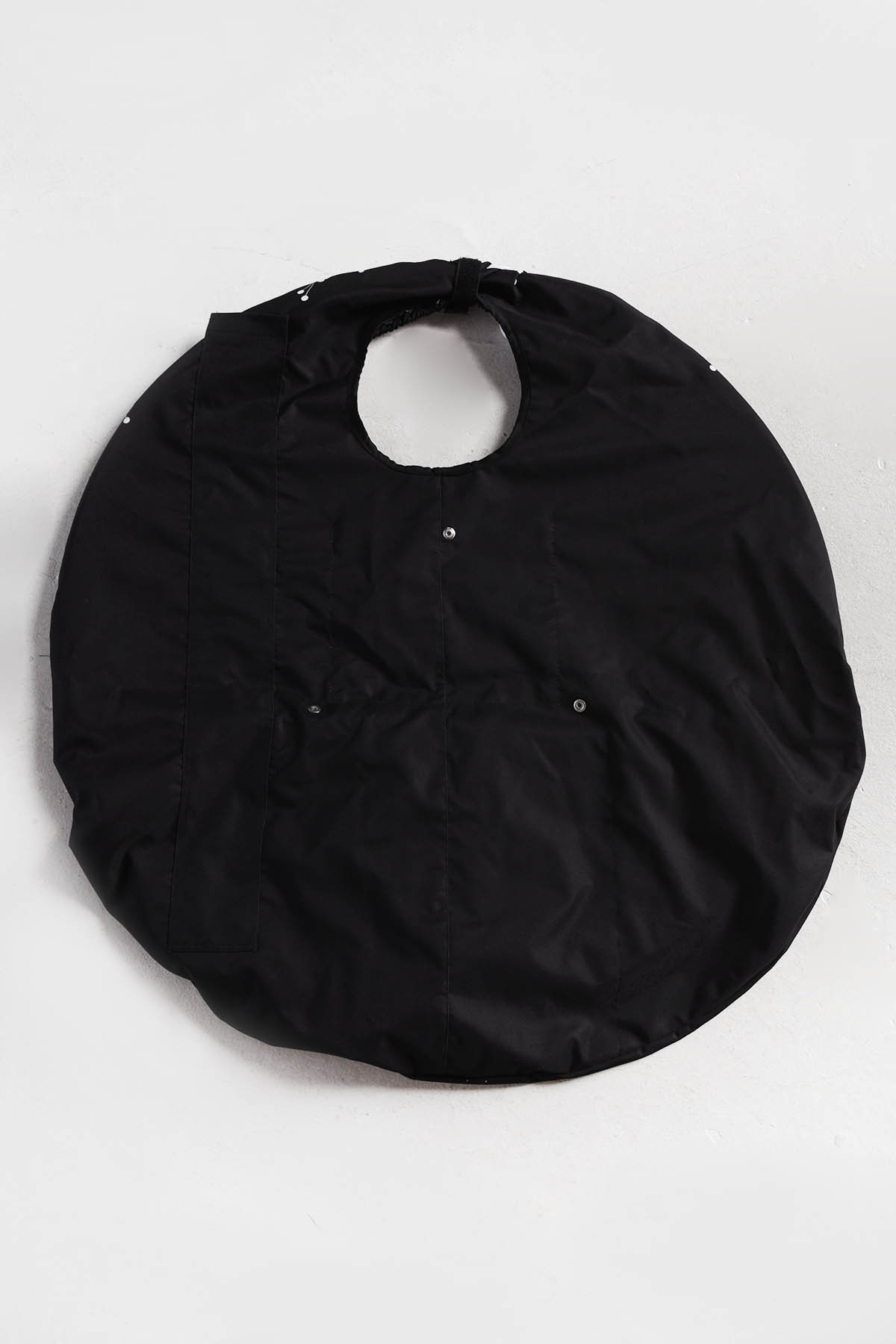 RG Equipment Cover Black Lady